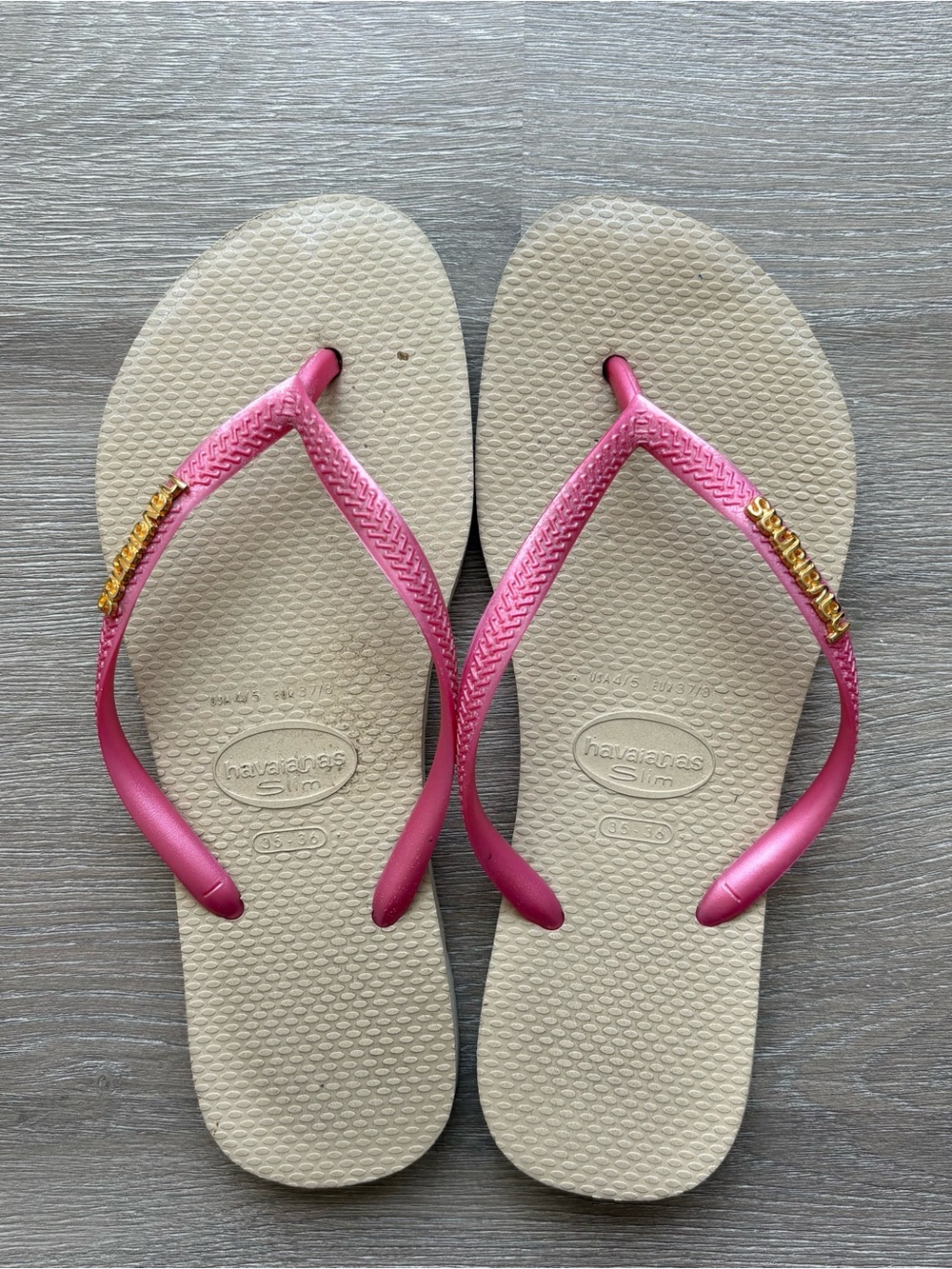 Havaianas Slim Flip Flops in Beige with Pink Straps